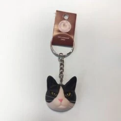 Llavero Gato Blanco Y Negro